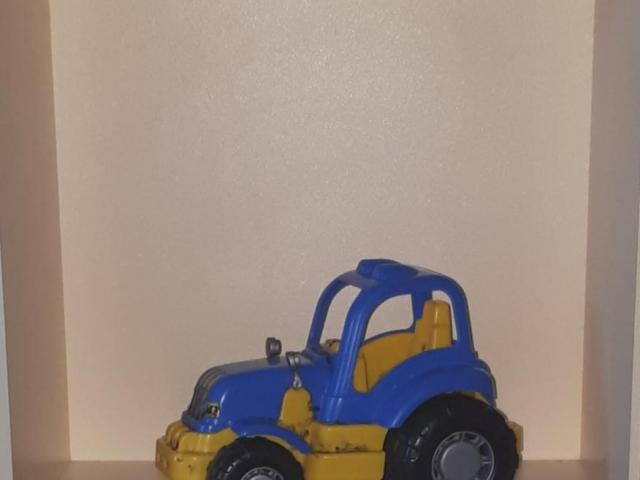 Toys avtombil - 1